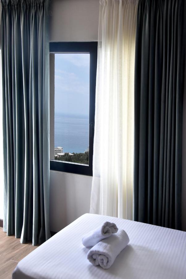 Gogo's Boutique Hotel 4*