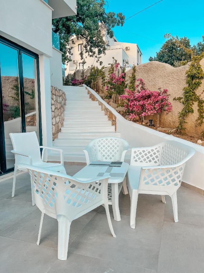 Gogo's Boutique Hotel 4*
